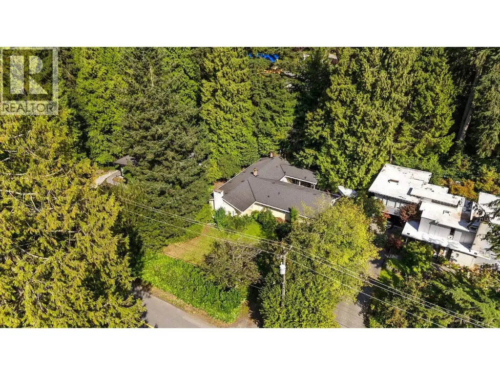 355 Mathers Avenue, West Vancouver