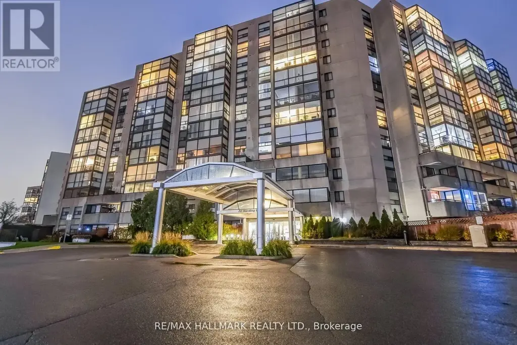 1211 - 20 Harding Boulevard W, Richmond Hill (North Richvale)