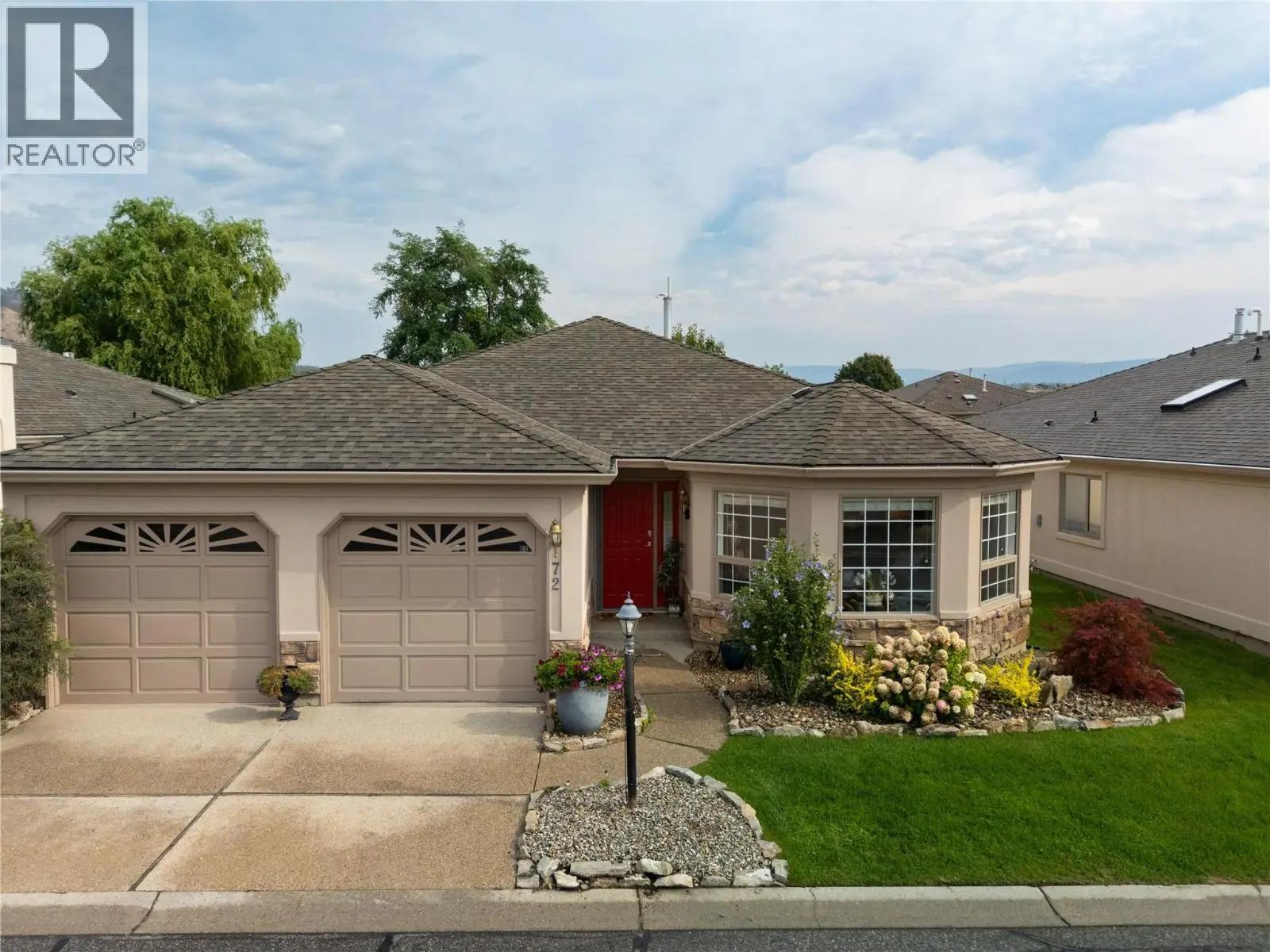 Photo of Listing #10398542