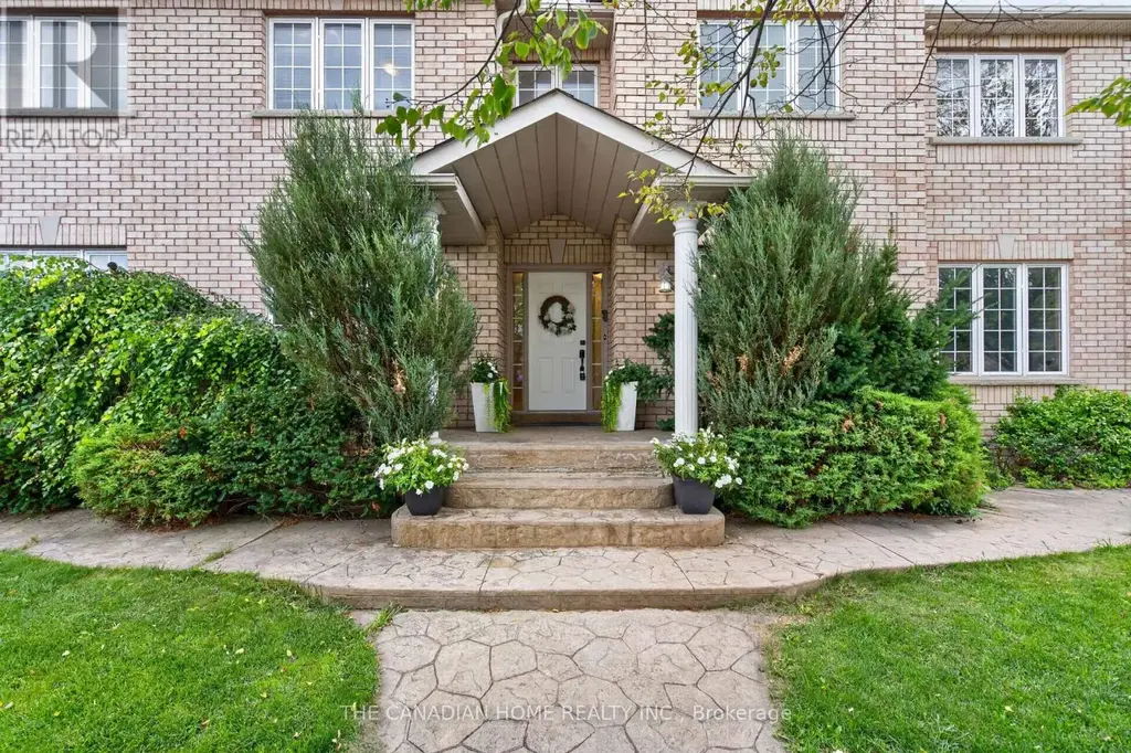63 Humbershed Crescent, Caledon (Bolton West)