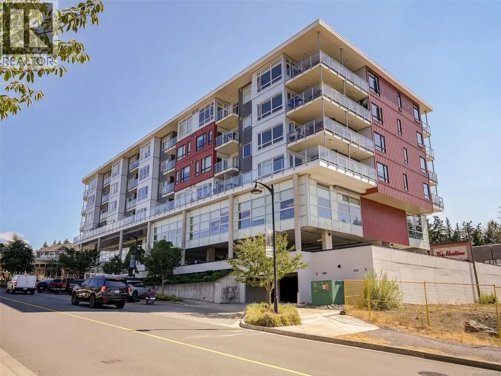 503 1311 Lakepoint Way, Langford
