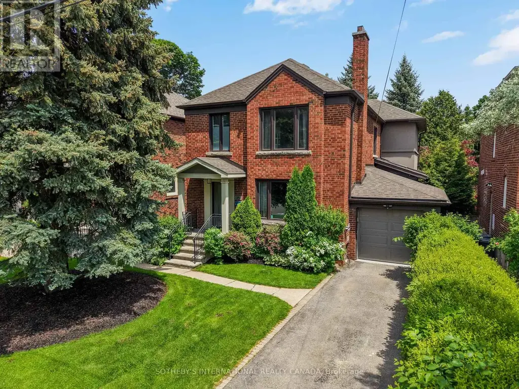 35 Belgrave Avenue, Toronto (Bedford Park-Nortown)