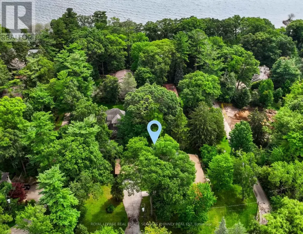 1066 Stockwell Avenue, Mississauga (Lorne Park)