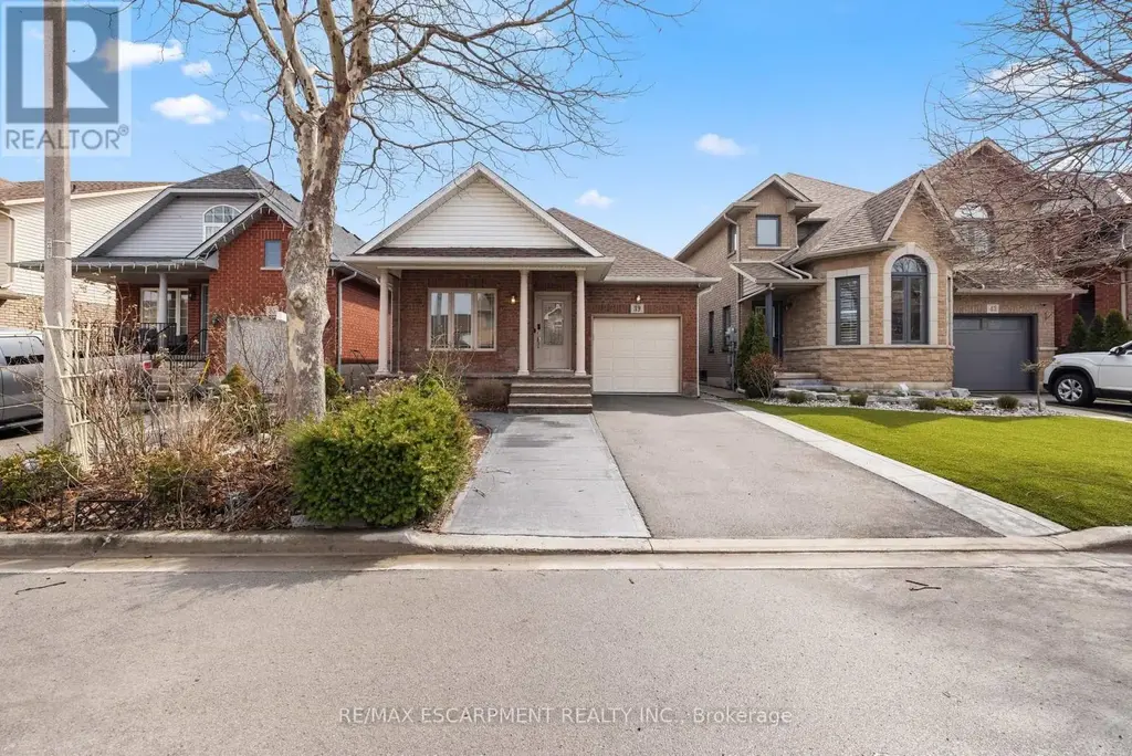 39 Mckibbon Avenue, Hamilton