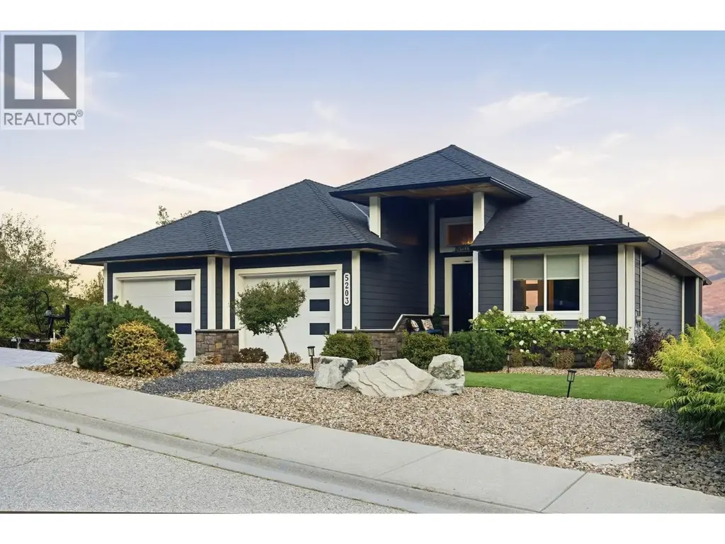 5203 Clarence Road, Peachland