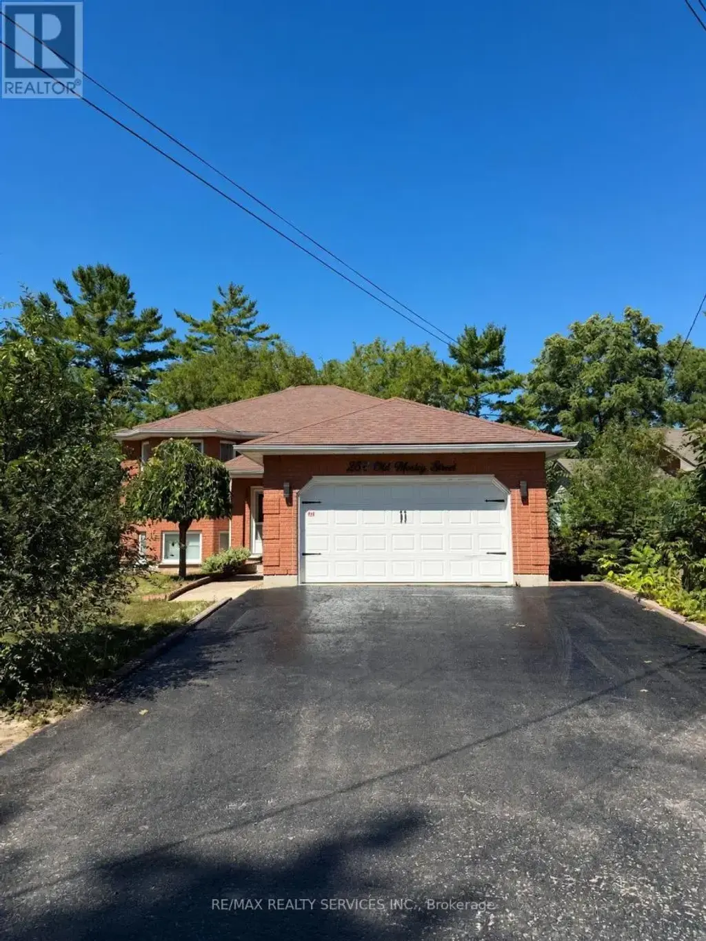 254 Old Mosley Street, Wasaga Beach