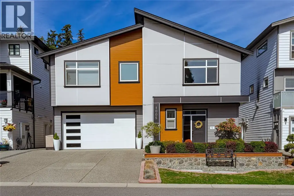 1005 Golden Spire Cres, Langford