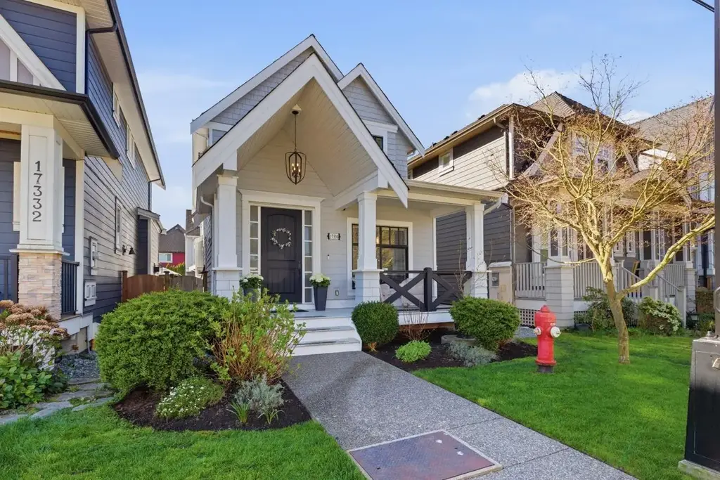17330 2nd Avenue, Surrey
