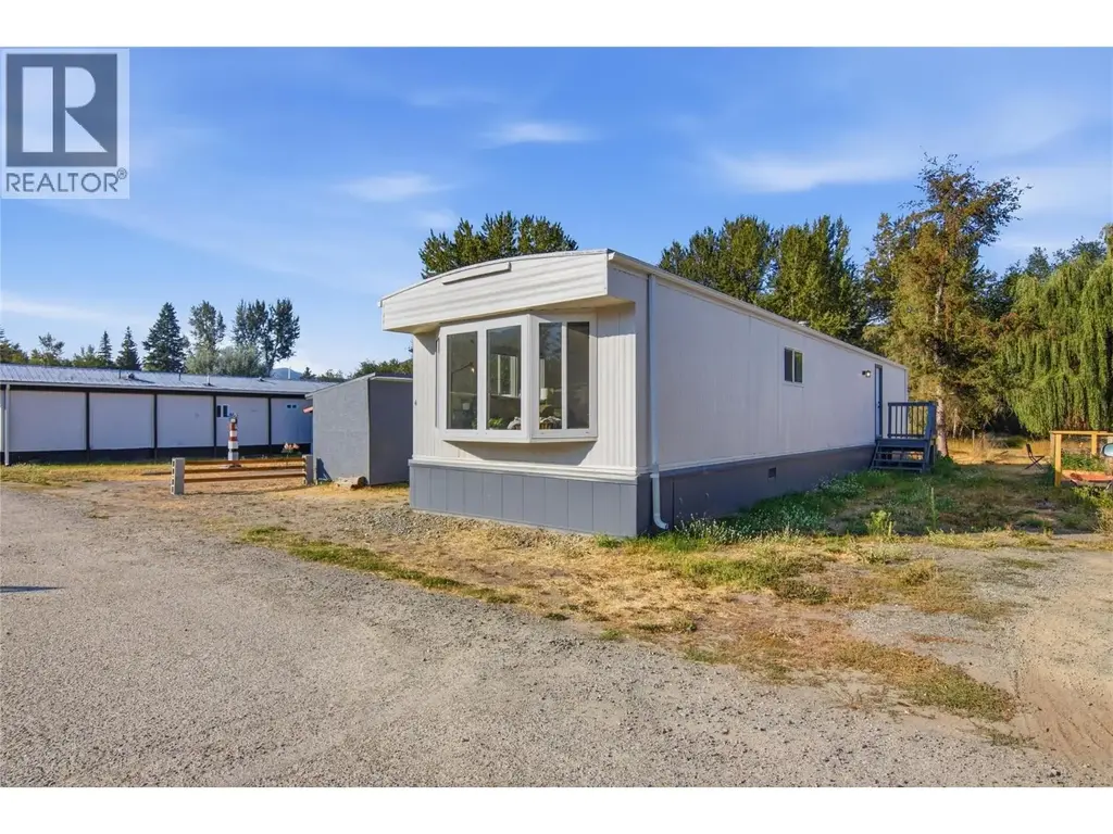 4626 Summer Road Unit# 4, Barriere