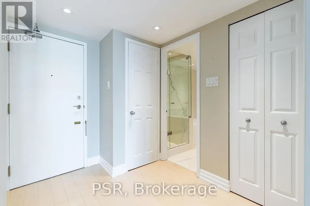 1209 - 77 Harbour Square, Toronto (Waterfront Communities)