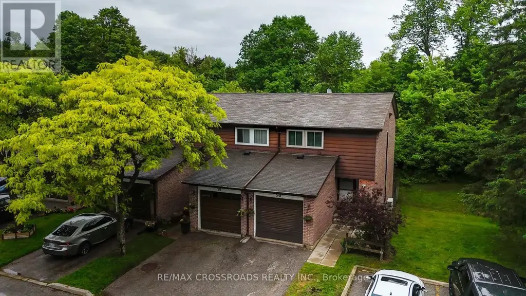 30 - 350 Camelot Court, Oshawa (Eastdale)