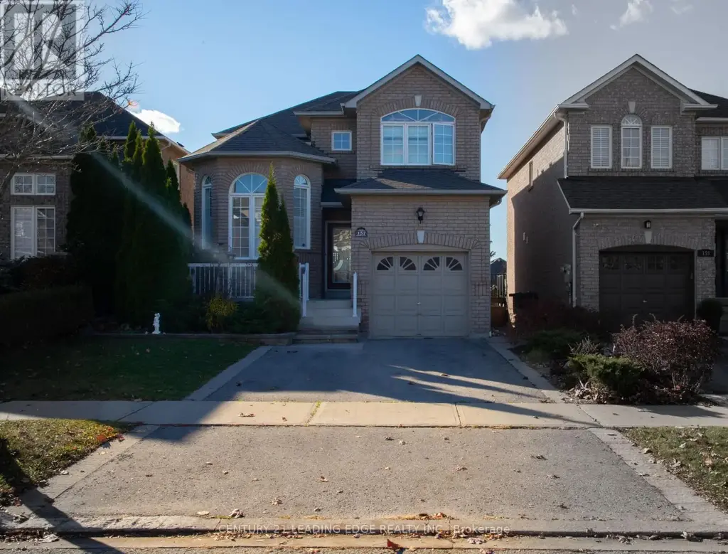 157 Dooley Crescent, Ajax (Northwest Ajax)