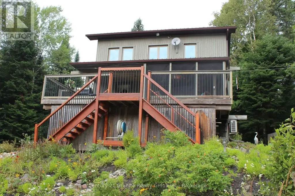 1082 Green Lake Road, Algonquin Highlands (Stanhope)