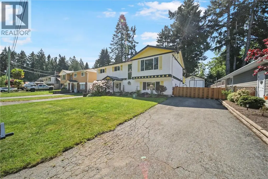 3950 Dunsmuir St, Port Alberni