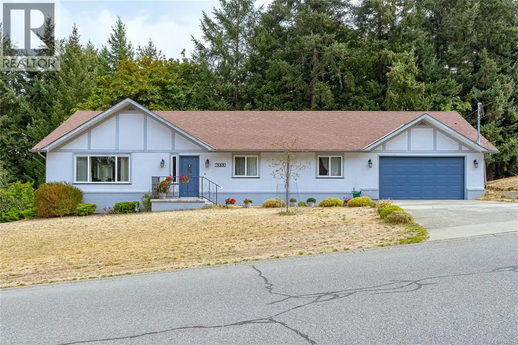 6333 Highwood Dr, Duncan