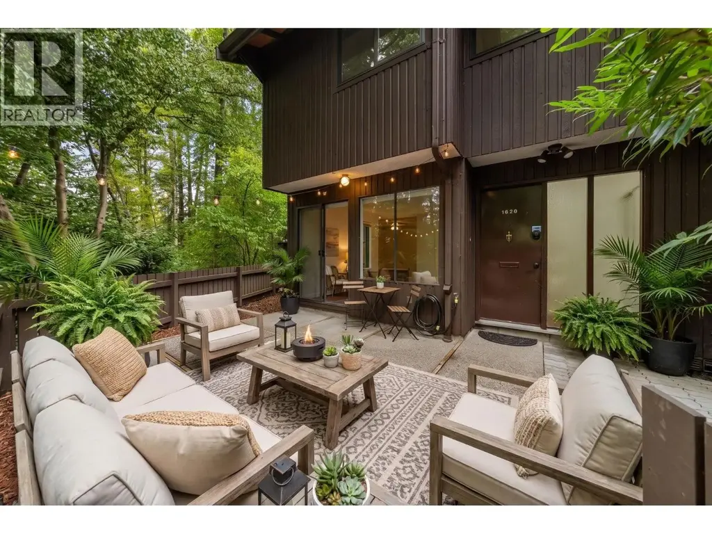 1828 Purcell Way, North Vancouver