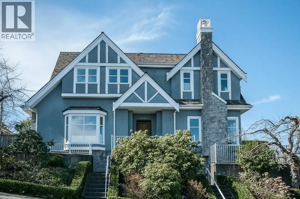 3131 Collingwood Street, Vancouver