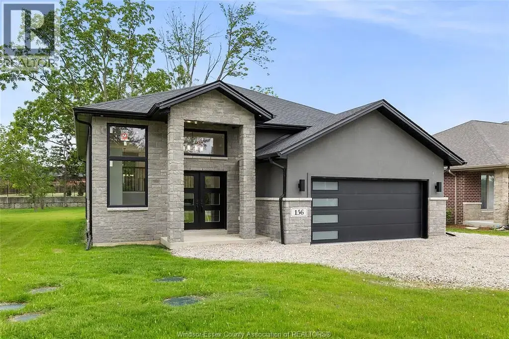 156 Meloche, Amherstburg