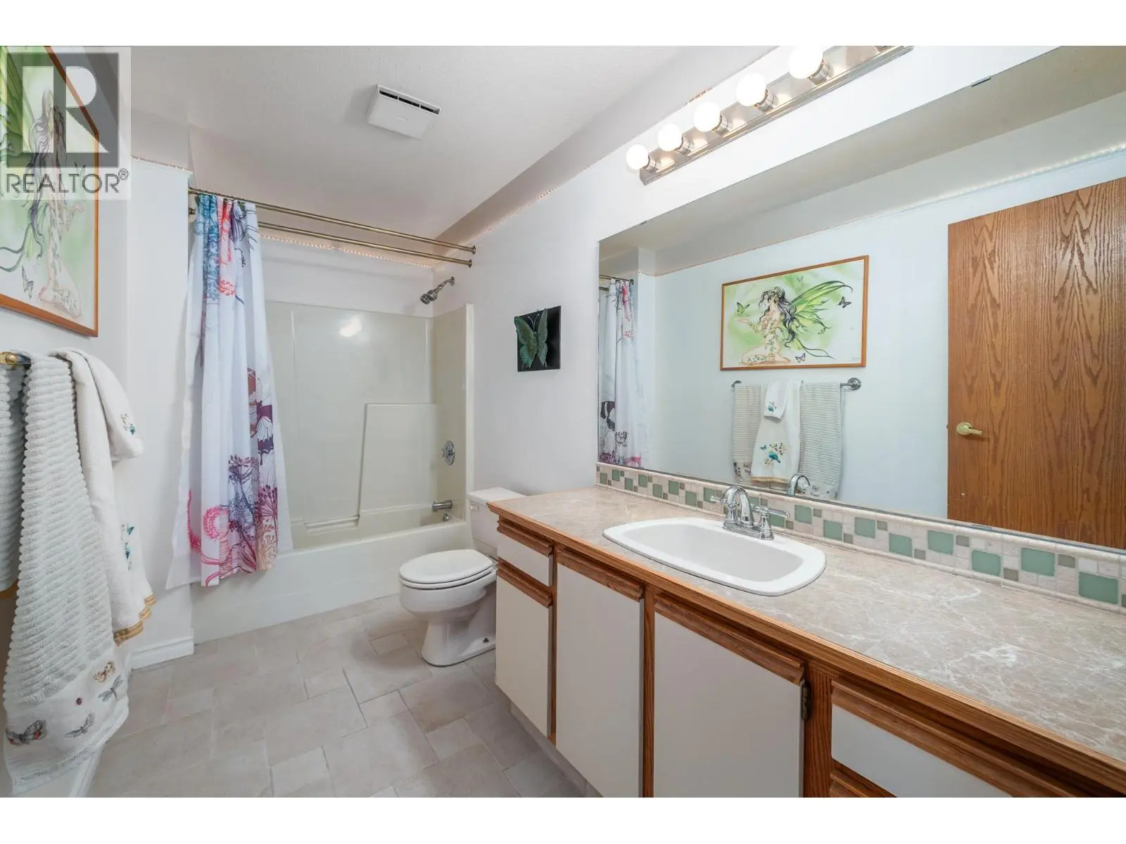 771 Cassiar Court. Kelowna, British Columbia