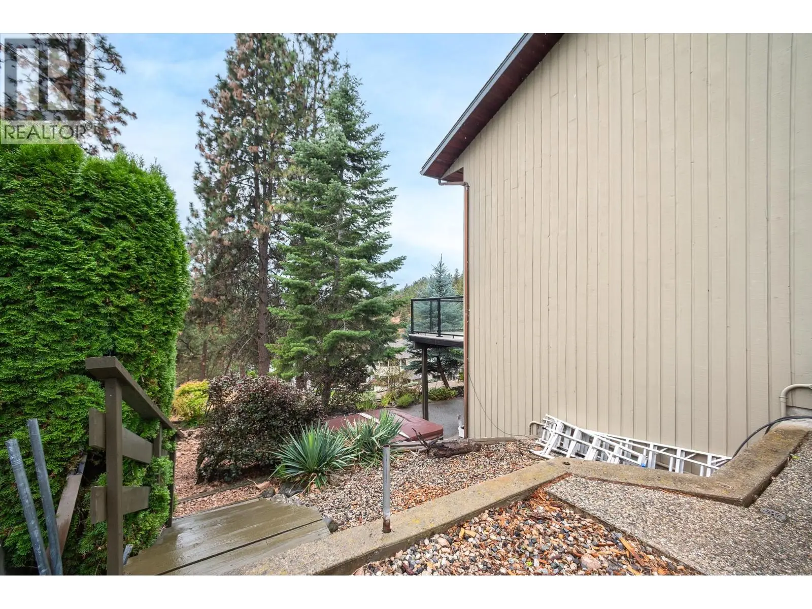 771 Cassiar Court. Kelowna, British Columbia