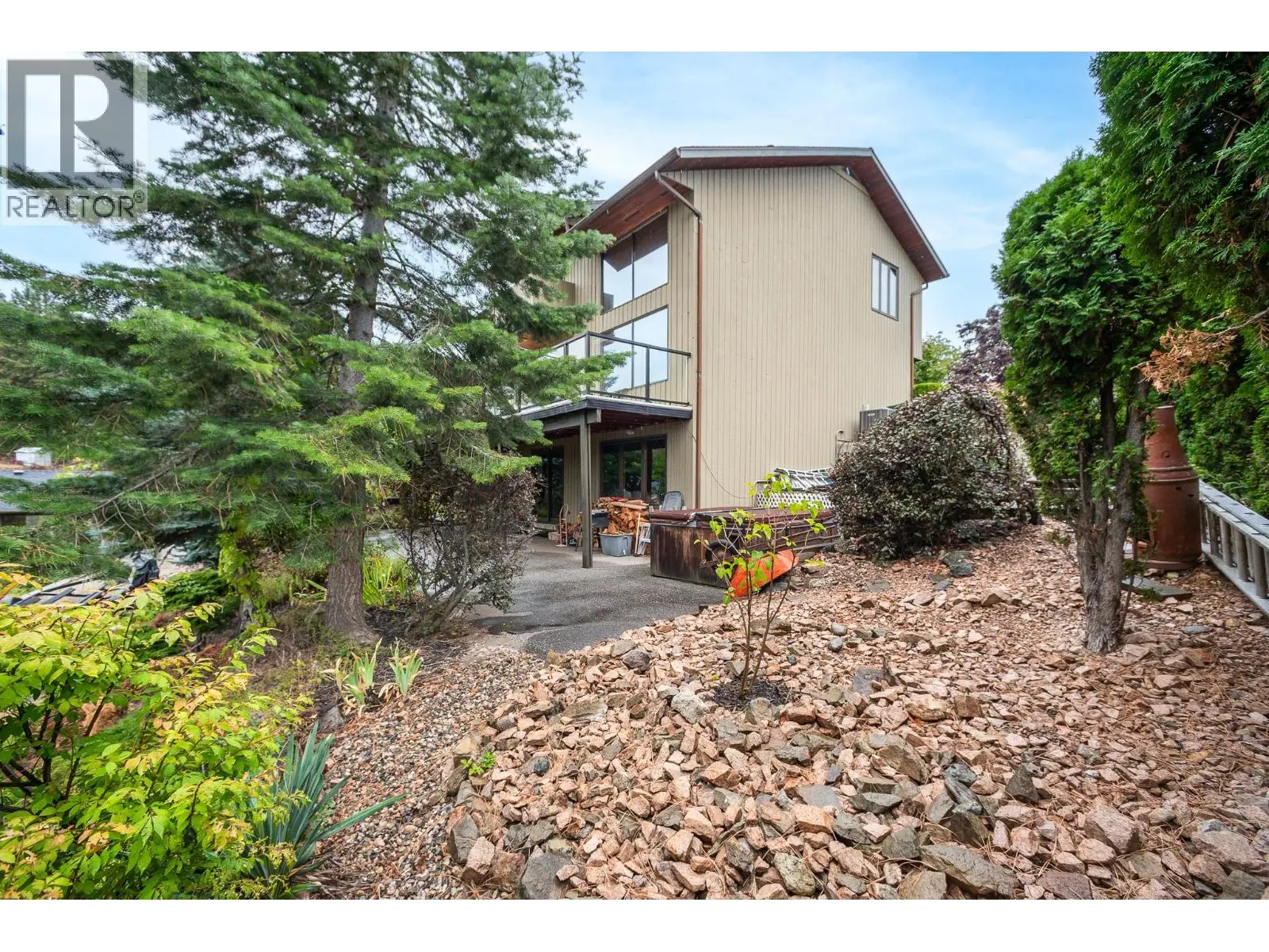771 Cassiar Court. Kelowna, British Columbia