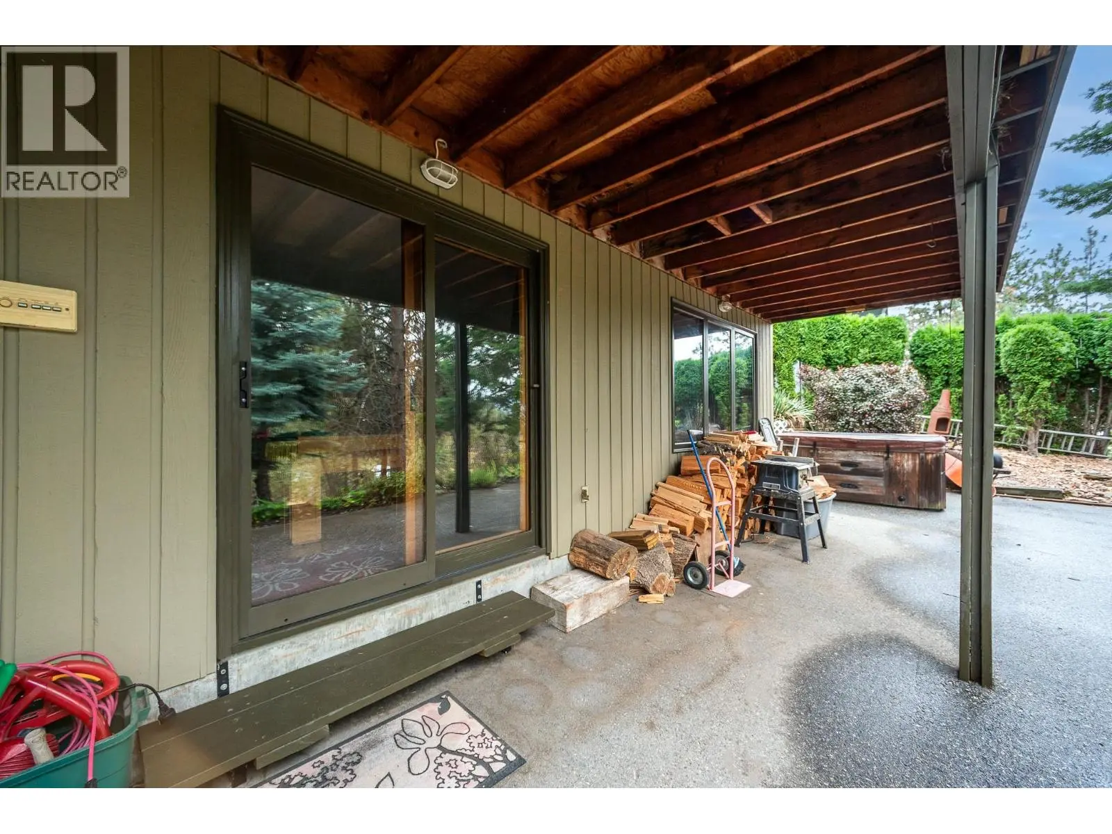 771 Cassiar Court. Kelowna, British Columbia