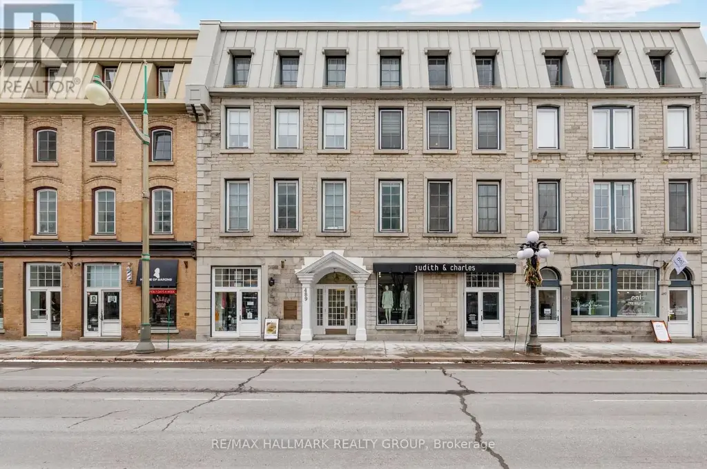 4 - 489 Sussex Drive, Ottawa