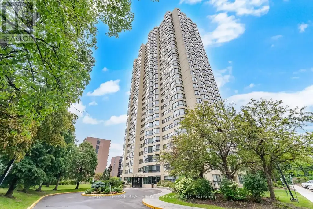306 - 8 Lisa Street, Brampton (Queen Street Corridor)