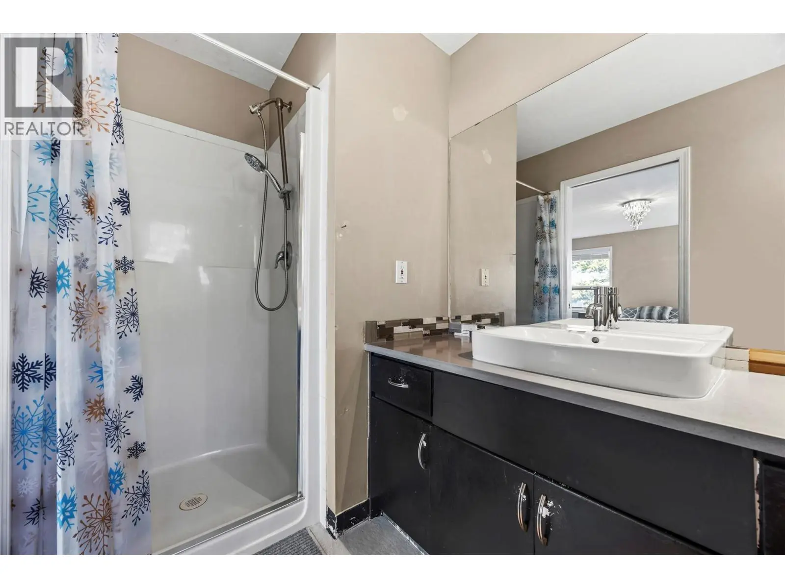 2308 Lillooet Crescent. Kelowna, British Columbia