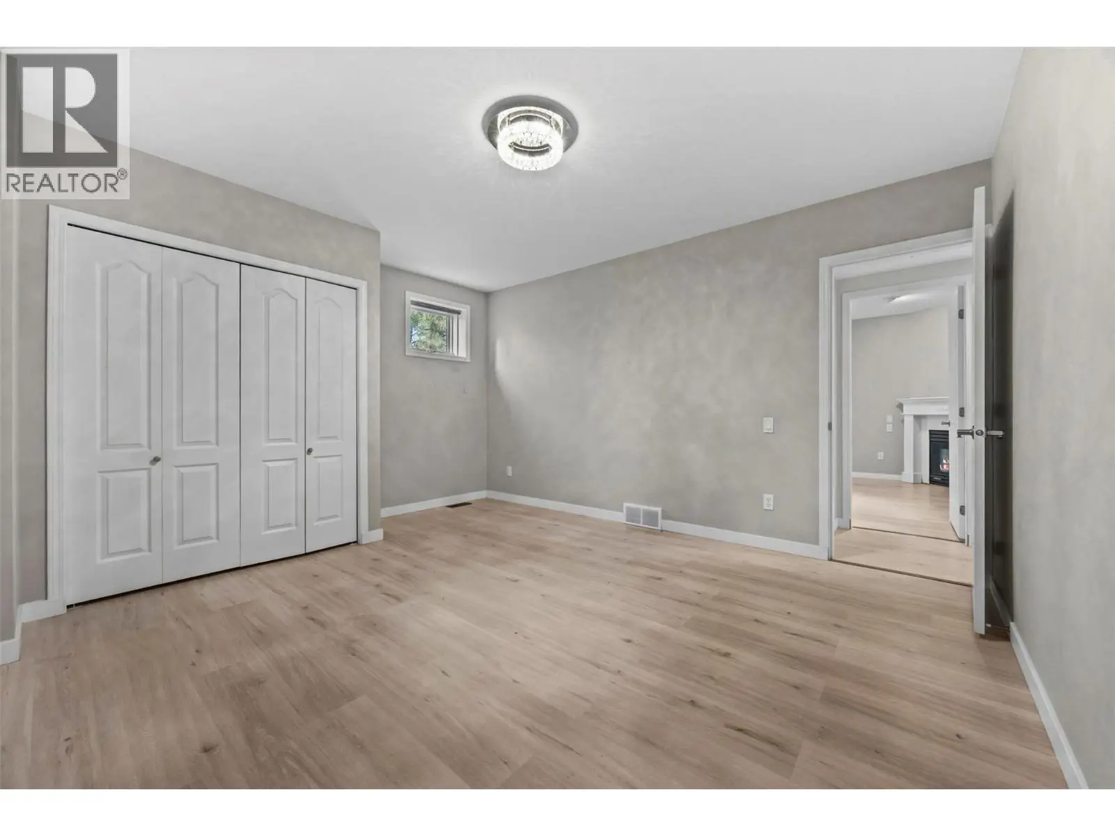 2308 Lillooet Crescent. Kelowna, British Columbia