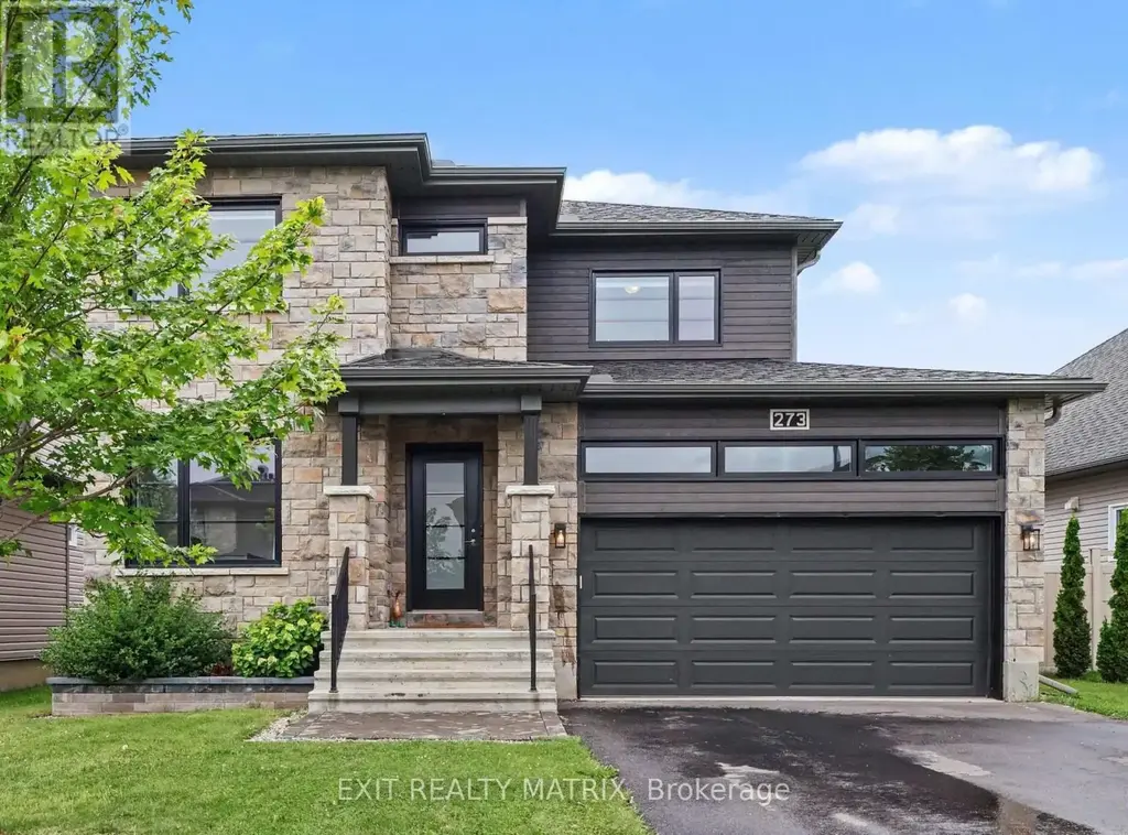 273 Central Park Boulevard, Russell