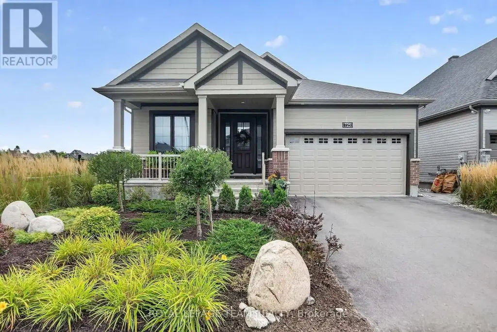 725 Coast Circle, Ottawa