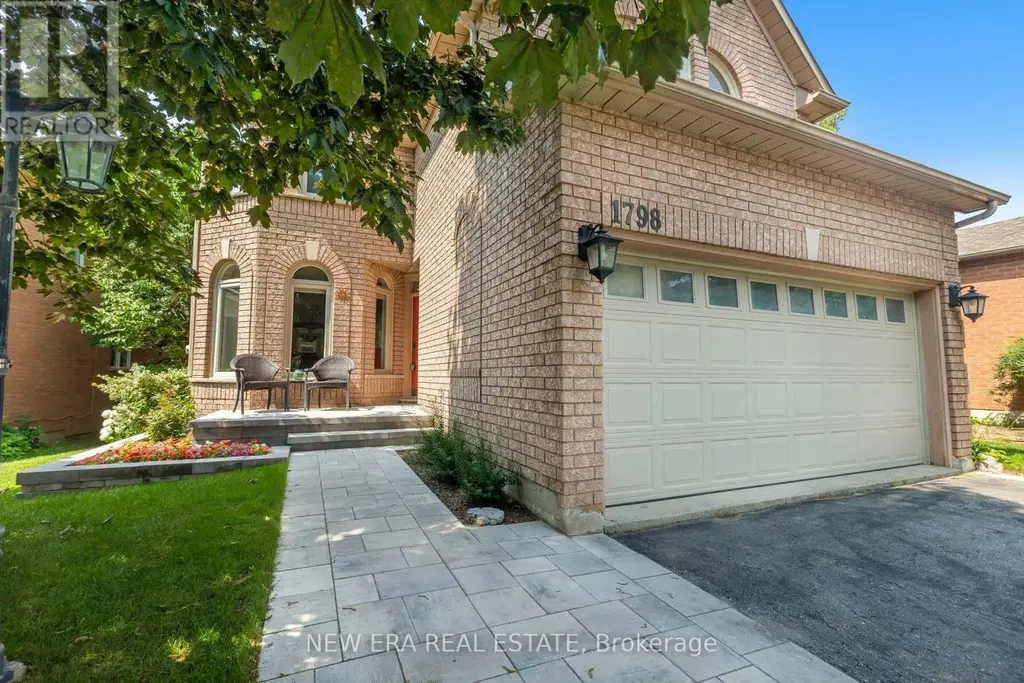 1798 Autumn Crescent, Pickering (Amberlea)