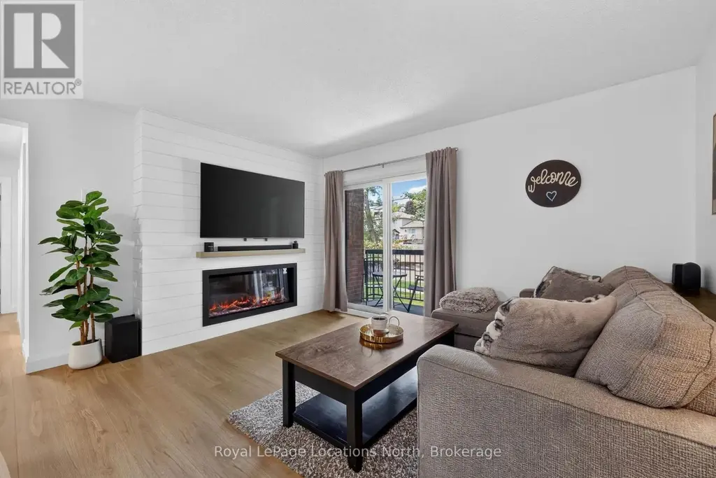 D7 - 163 Edgehill Drive, Barrie (Letitia Heights)