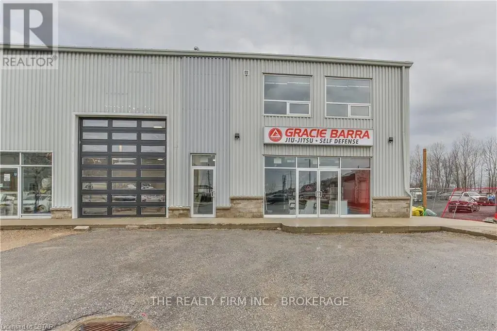 1712 Hyde Park Road, London North (North E)