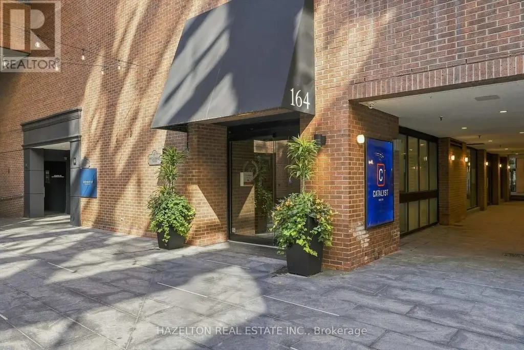 608 - 164 Cumberland Street, Toronto (Annex)