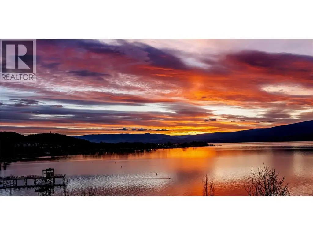 3963 Angus Drive, West Kelowna