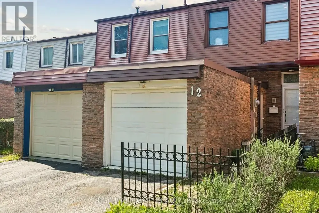 12 L'amoreaux Drive, Toronto (L'Amoreaux)