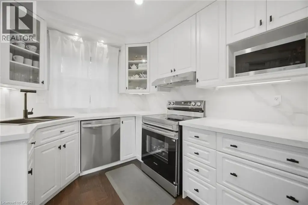 3217 Hazelwood Avenue, Burlington