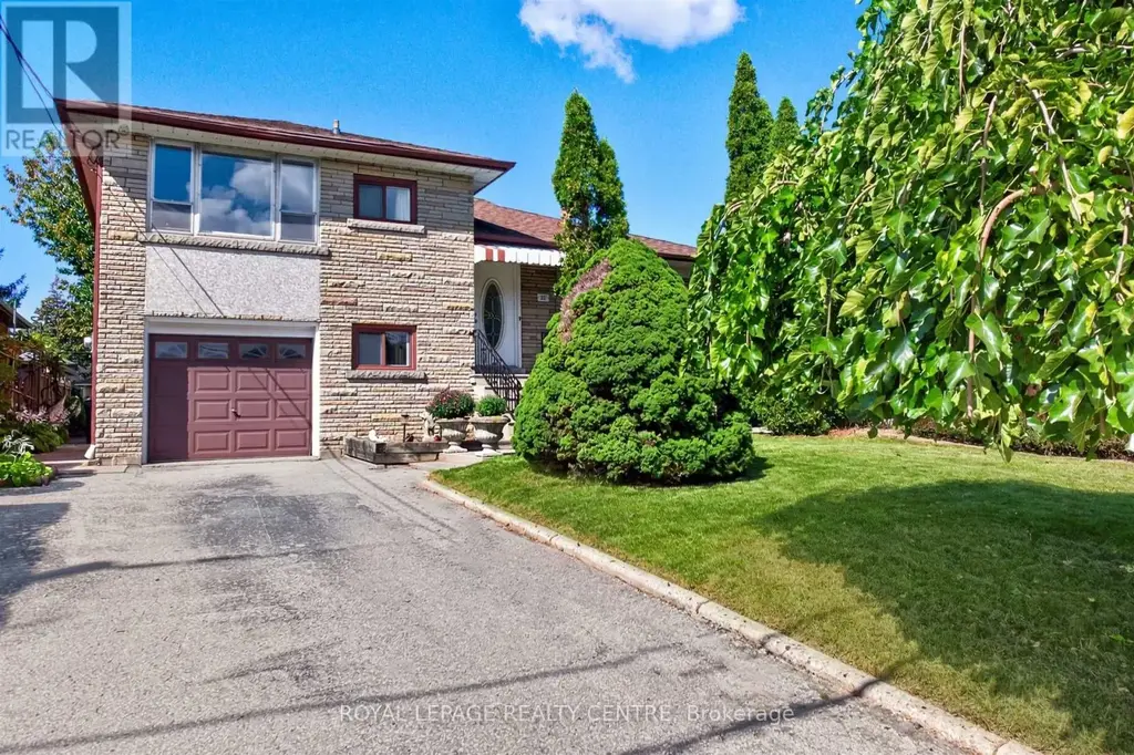 22 Euphrasia Drive, Toronto (Yorkdale-Glen Park)