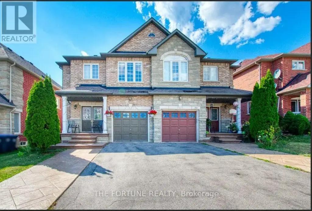 18 Saint Eugene Street, Brampton (Bram West)