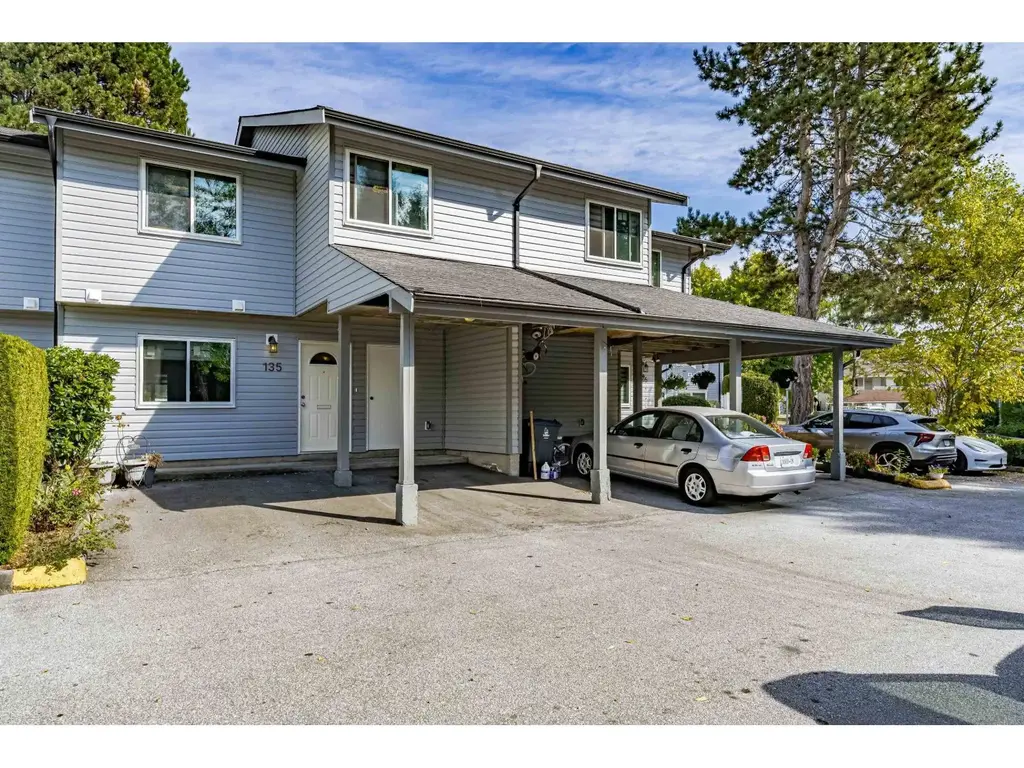 135 7325 140 Street, Surrey