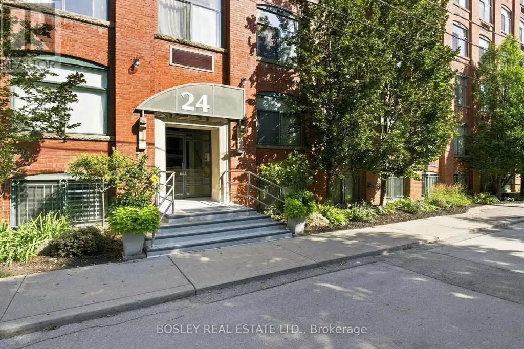 G09 - 24 Noble Street, Toronto (Roncesvalles)