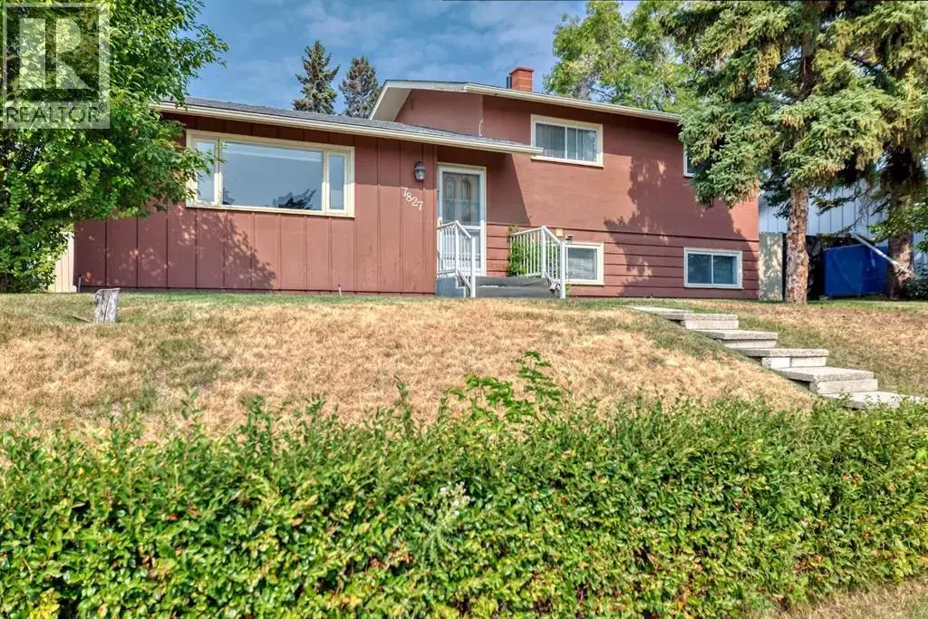 7827 Fairmount Drive Se, Calgary