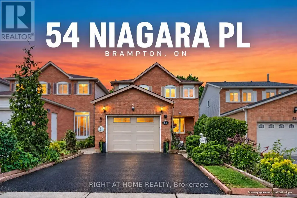 54 Niagara Place, Brampton (Westgate)