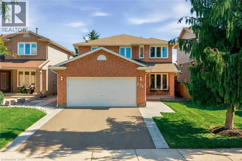 551 Deerhurst Drive, Burlington
