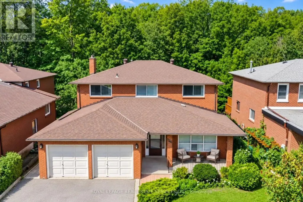 124 Stilecroft Drive, Toronto (York University Heights)
