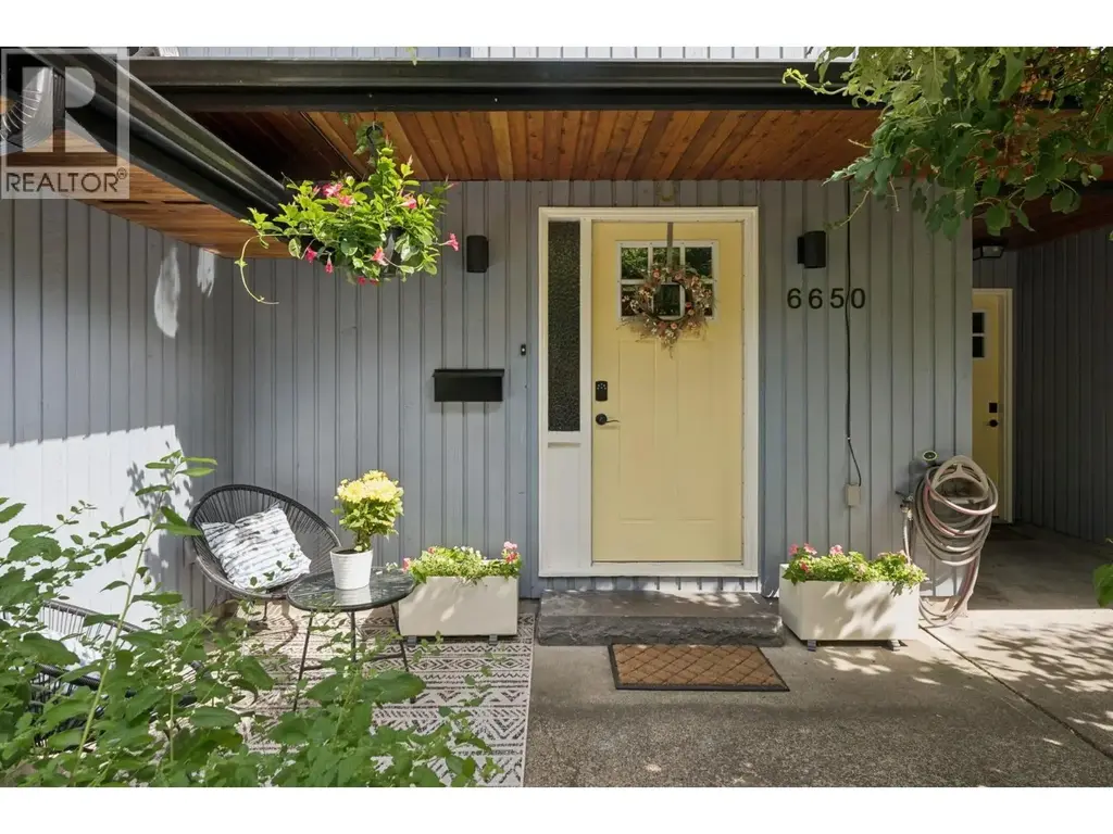 6650 Nelson Avenue, West Vancouver