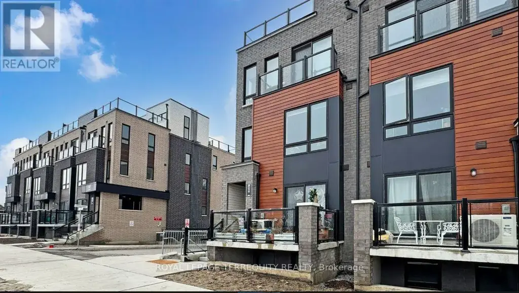 43 - 30 Liben Way, Toronto (Malvern)