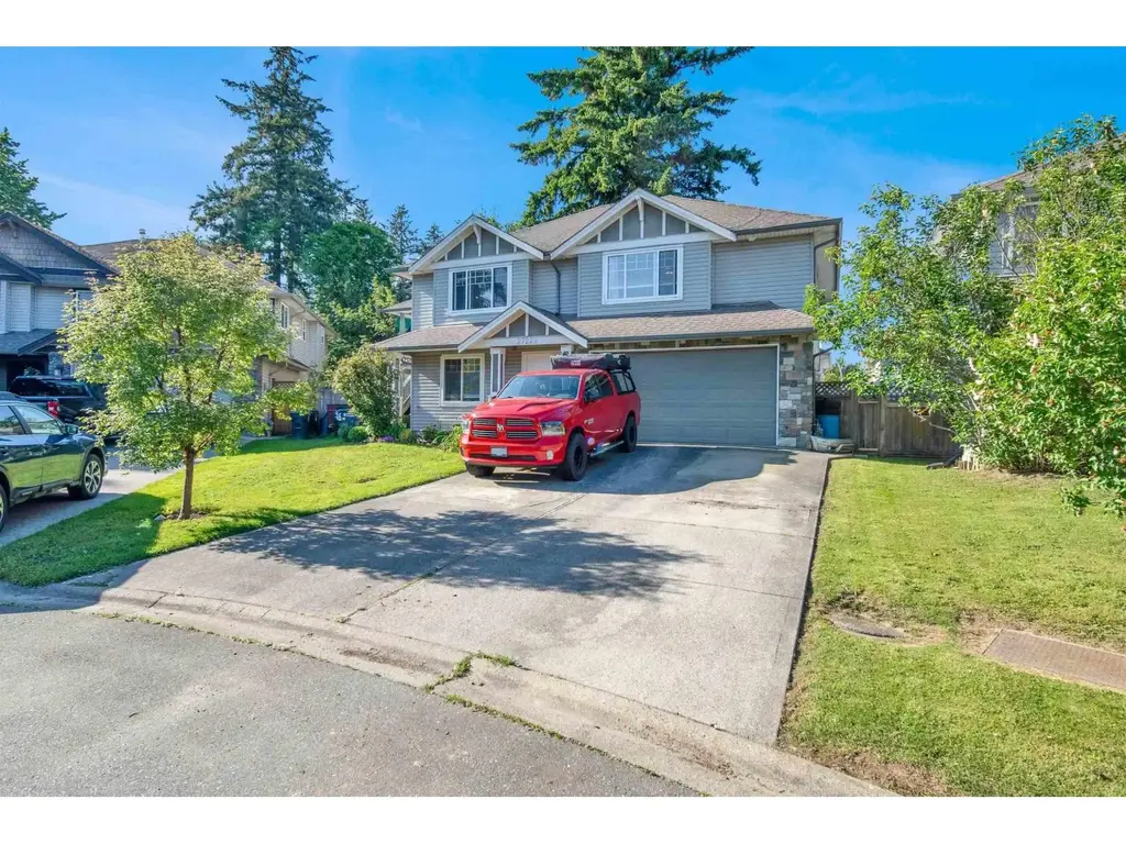 27229 27 Avenue, Langley